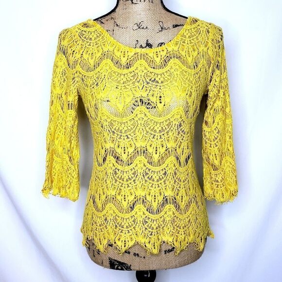 Ezra | Mustard Lace Blouse - Picture 1 of 6